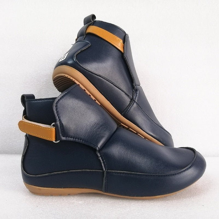 Versatile women's ErgoFit ankle boots, perfect for fall fashion, blending comfort with modern style.