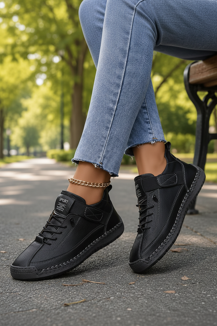 Front view: Stylish women's walking shoes, offering everyday comfort & lightweight support for active days.