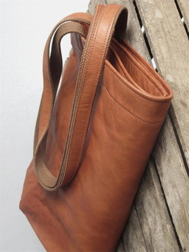 Chic women's vegan leather tote, a fashionable everyday accessory blending style with practicality.