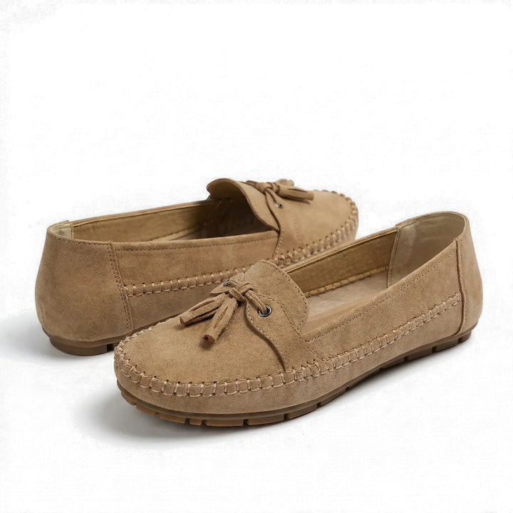 Women's extra wide memory foam loafers for all-day comfort. Perfect for everyday wear.