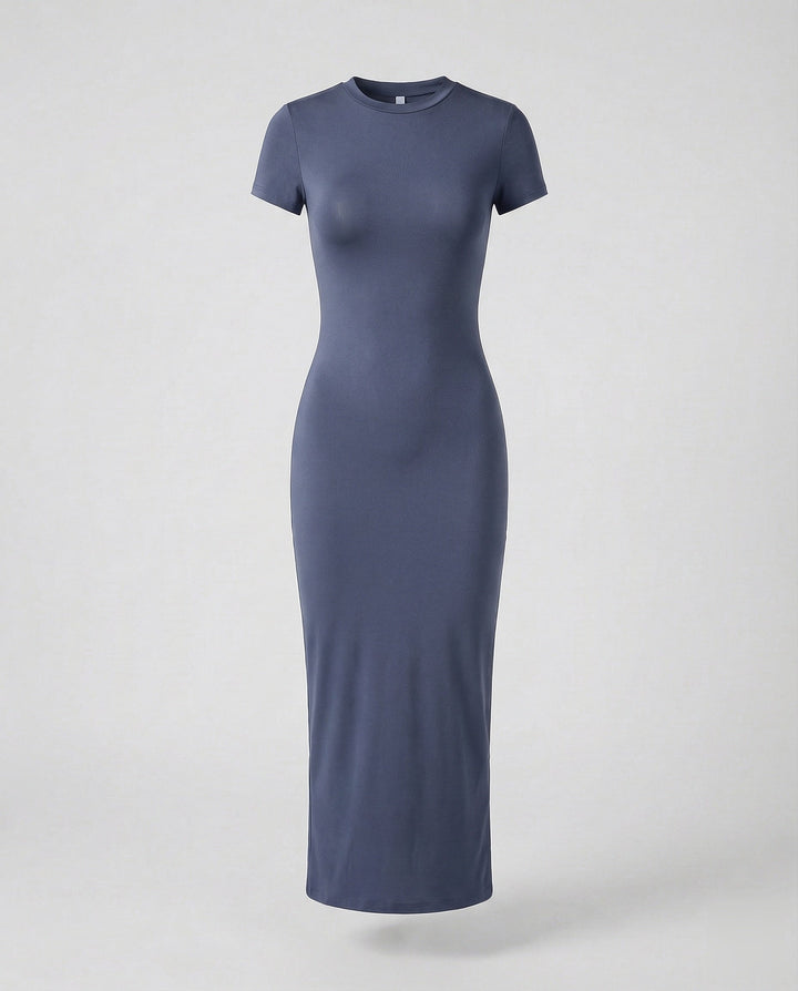 Stylish women's fitted dress: crew neck, short sleeve bodycon maxi style for a sleek and elegant appearance.