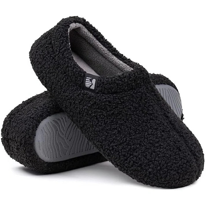Women's fleeced closed-back slippers for cozy indoor comfort & soft feeling.