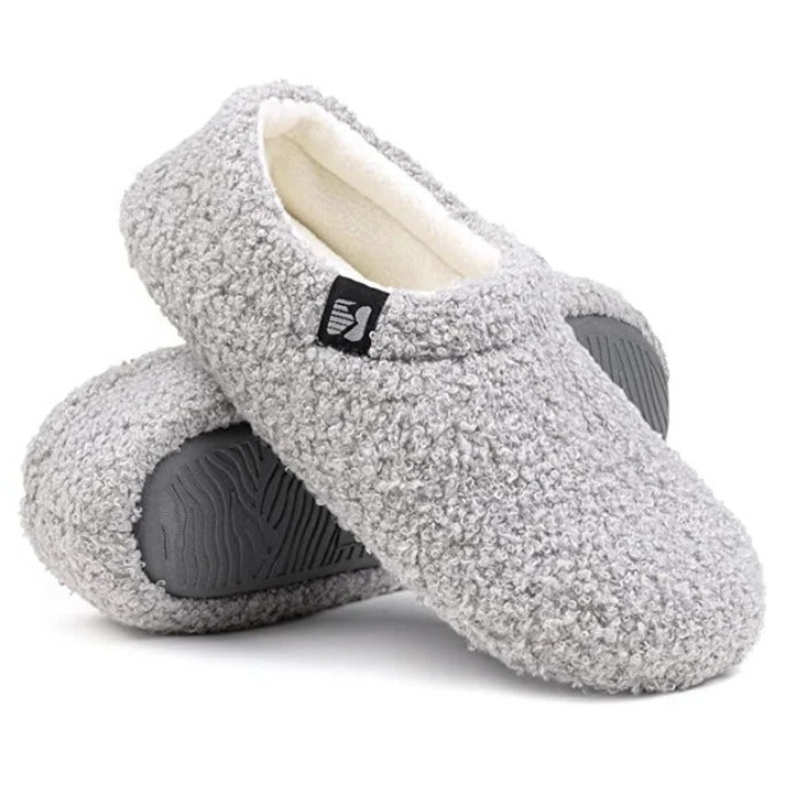 Washable women's fleeced slippers, closed-back, perfect for clean & cozy home loungewear.