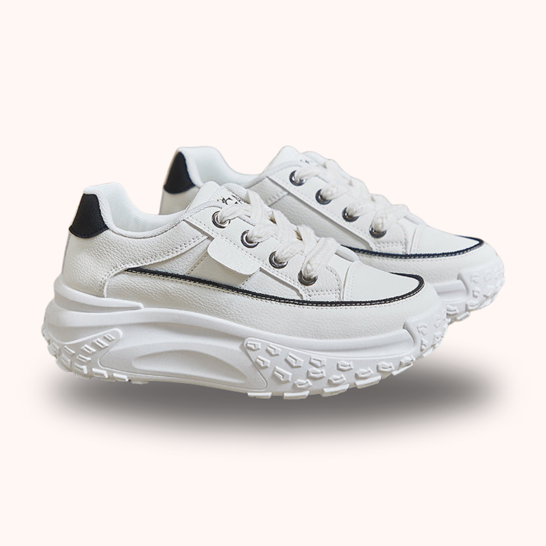 Orthopedic women's FlexiStep shoes with advanced arch support, perfect for all-day comfort.