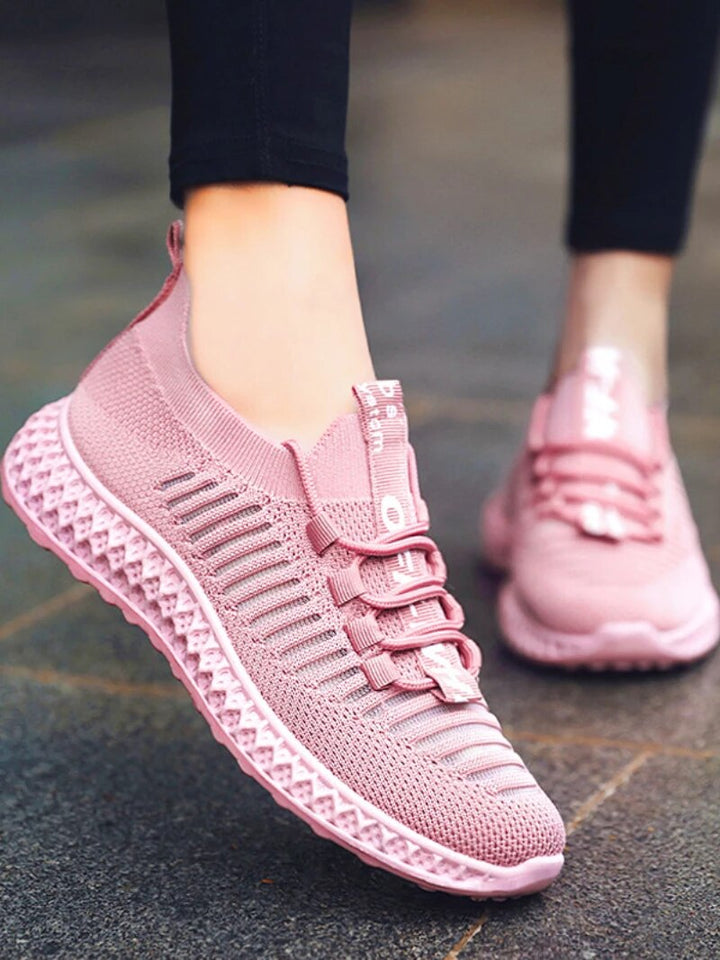 FlexStride 4D women's cushioned sneakers for everyday wear, ultimate comfort & orthopedic support.
