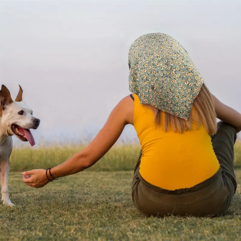 Soft chiffon floral hair bandana headband for women, a comfortable & stylish headwrap accessory.