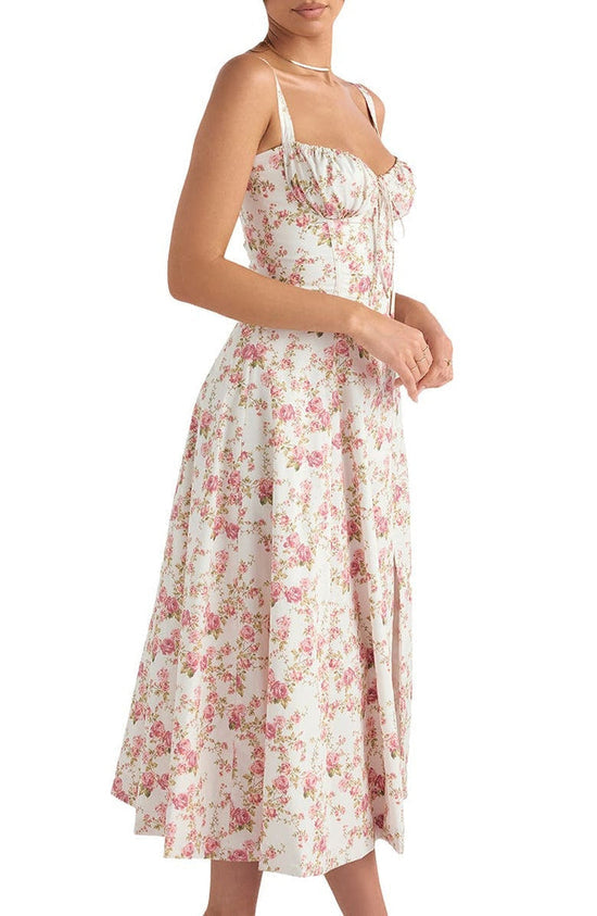 Breezy women's floral maxi dress with waist definition, sweetheart neck, perfect for summer vacations.