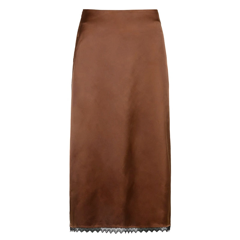 Comfortable aesthetic midi skirt for women, showcasing a beautiful flow and casual elegance.