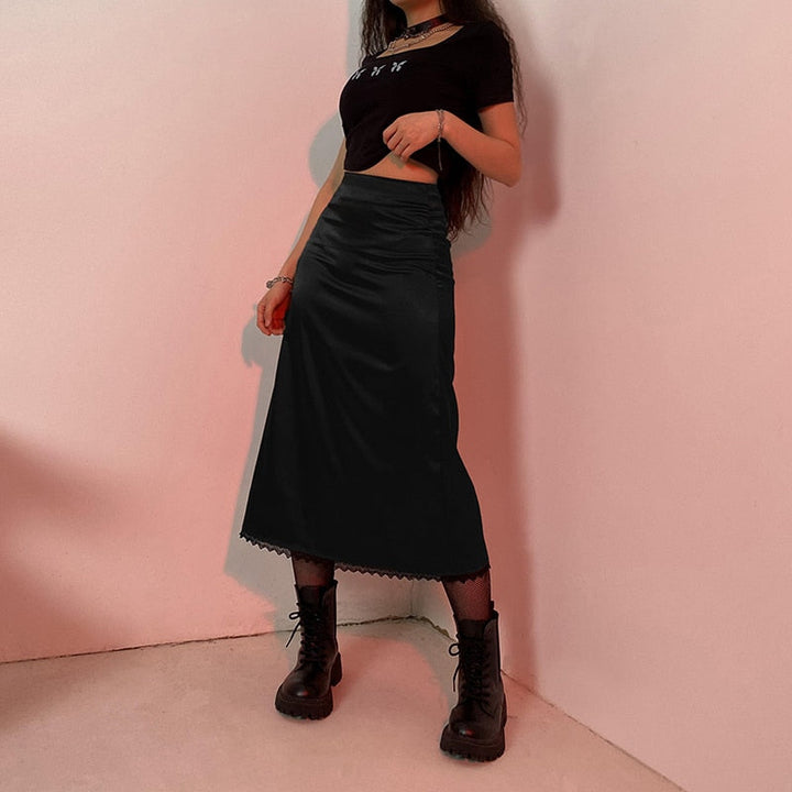 Graceful women's aesthetic long skirt, offering a comfortable and flowing silhouette for any season.