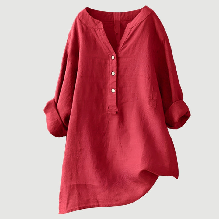 Women's flowy blouse with relaxed fit, perfect for casual spring & summer style.