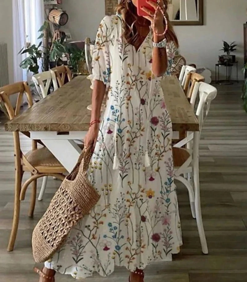 Casual women's flowy V-neck maxi dress with three-quarter sleeves, a comfortable long summer dress.