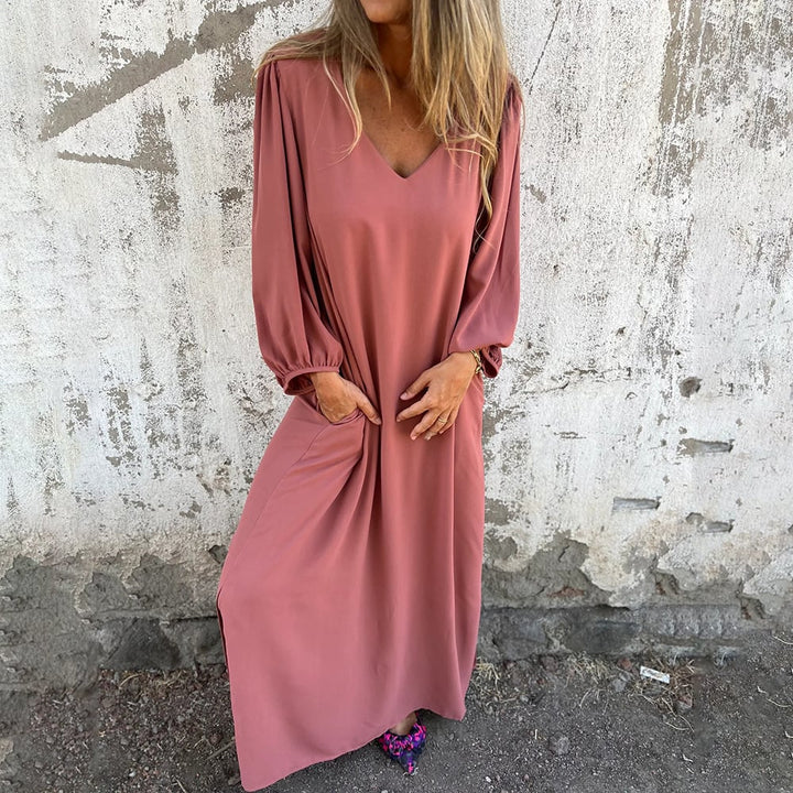 Women's V-neck maxi dress, a flowy summer favorite with chic balloon sleeves and a relaxed, elegant feel.