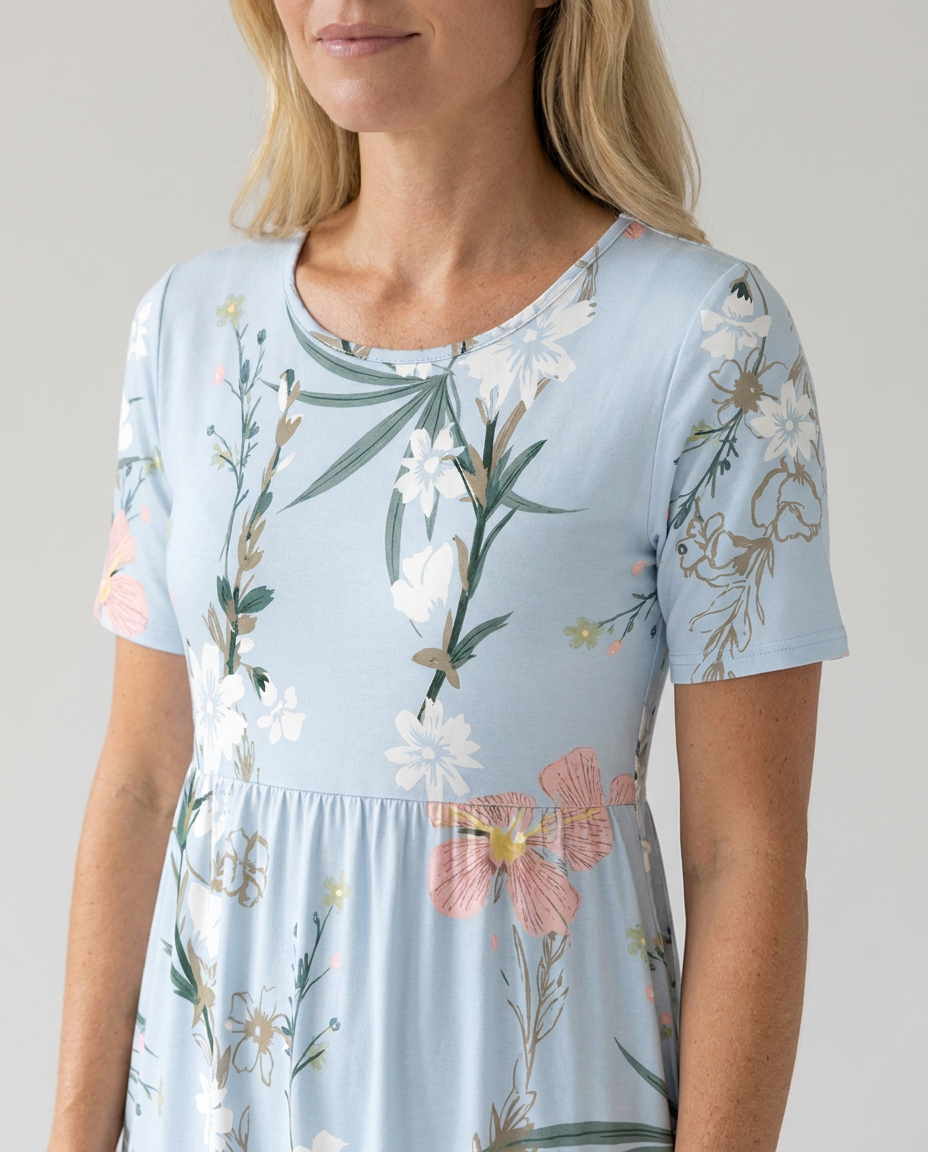 Comfortable women's short sleeve floral midi dress, A-line cut with a classic round neck for summer.