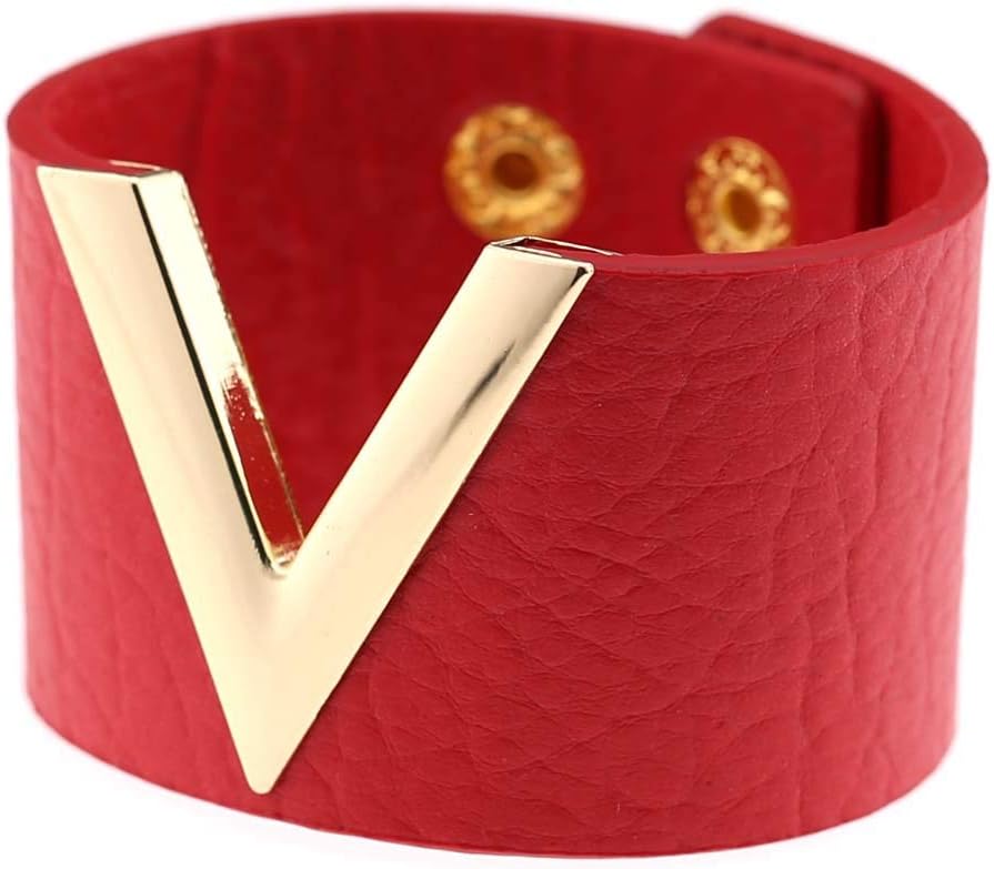 Adjustable genuine wide leather wrap bracelet for women. A chic and versatile cuff, ideal as a gift for her.