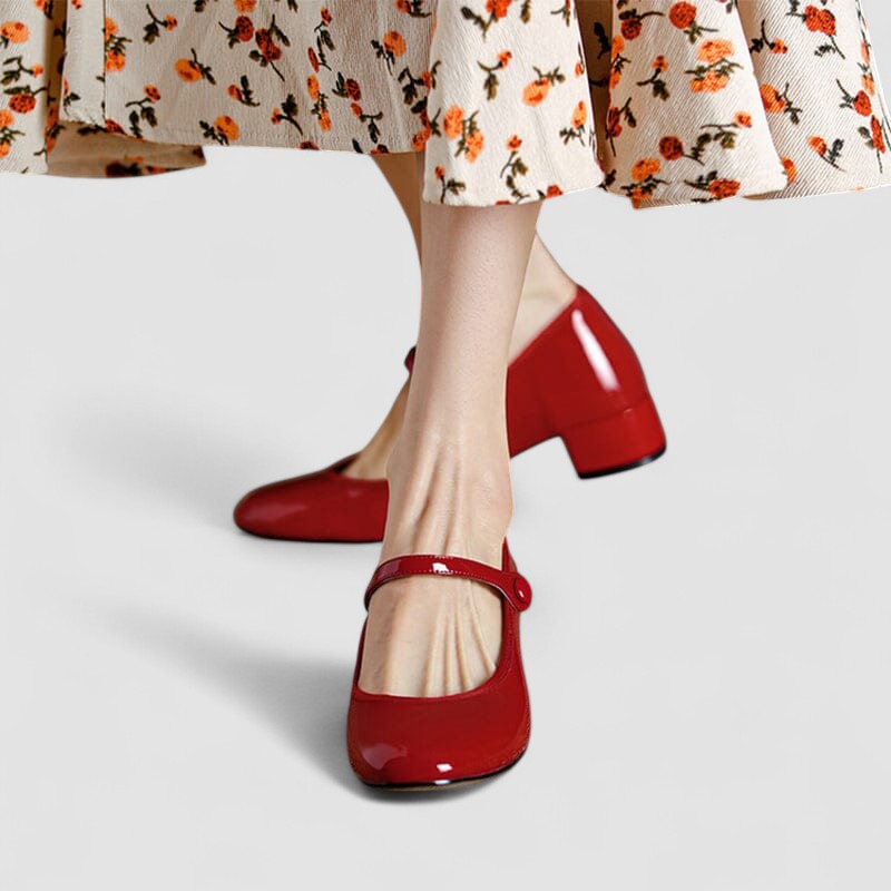 Classic women's Mary Jane shoes, glossy finish, comfortable block heel, and round toe for all-day wear.