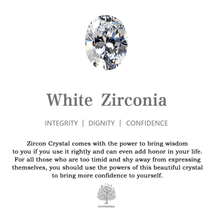 Close-up of the zirconia detail on a gold-plated tarot card women's drop pendant necklace.