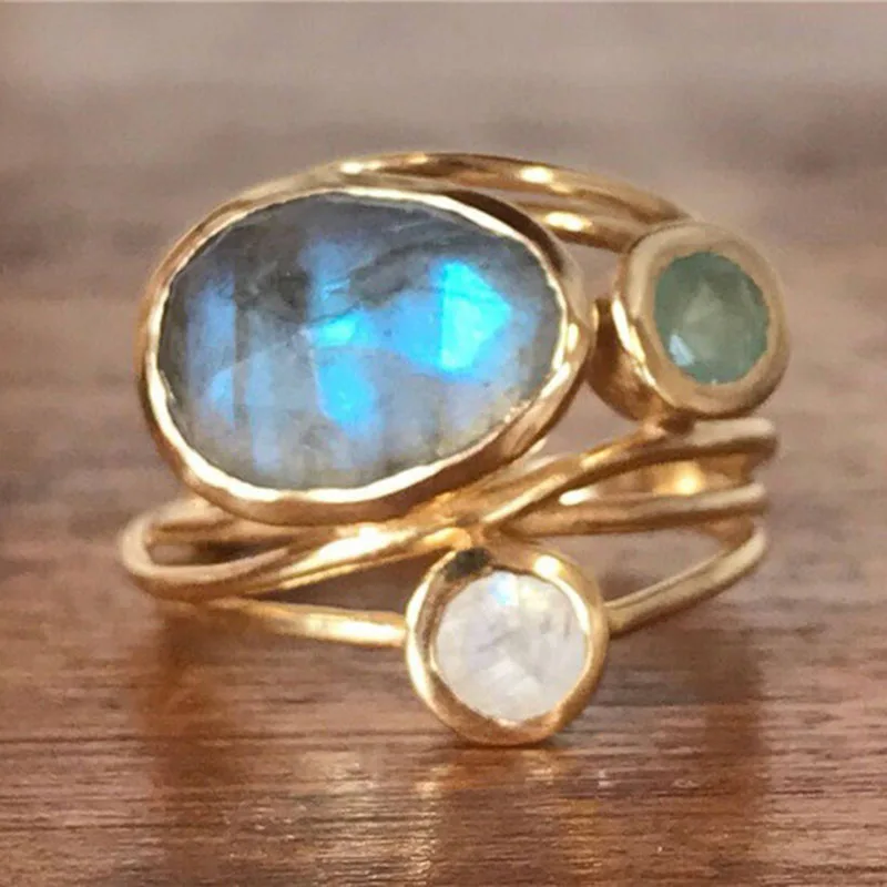 Women's Golden Boho Crystal Ring: gold-plated, elegant fashion jewelry with sparkling crystals. Perfect statement gift.