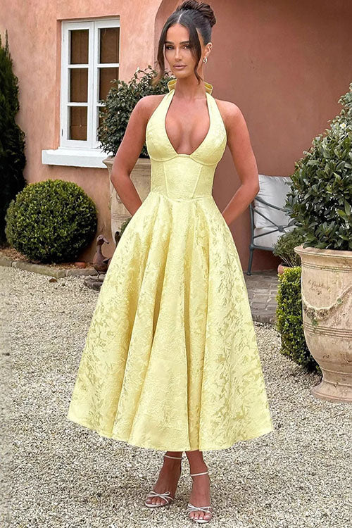 Graceful women's prom halterneck maxi, an elegant evening dress for special moments.
