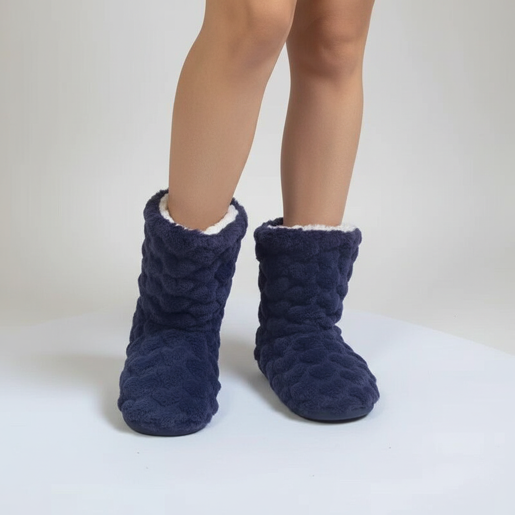 Warm high-cut velvet slippers for women, perfect indoor shoes for winter