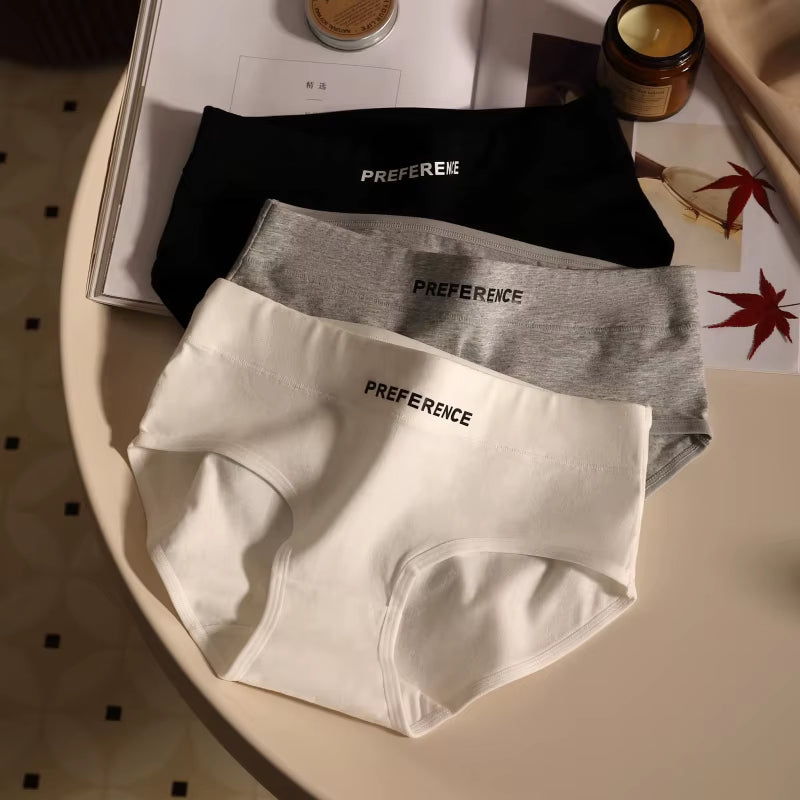 Women's high-rise cotton briefs multipack, soft & comfortable everyday underwear. Breathable stretch panties.