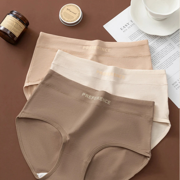 Seamless women's cotton briefs with high-rise design, ultra-soft & breathable fabric. Comfortable panties.