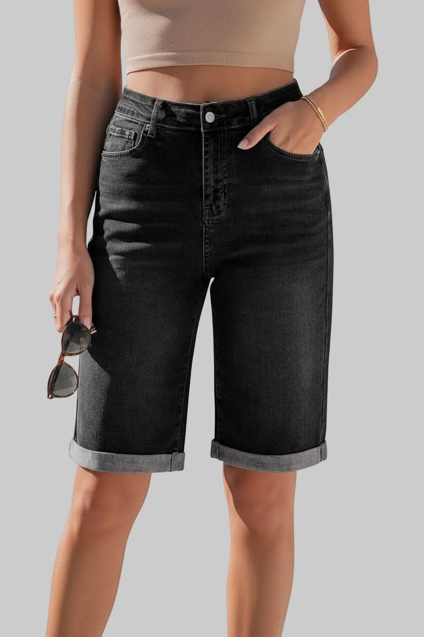 Effortless style with women's high-rise long shorts. Comfortable, versatile bottoms for casual summer daywear.
