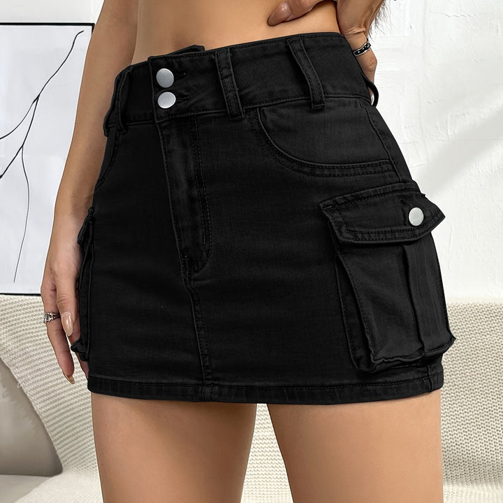 Detail shot of the fabric and sturdy pockets on a women's high waist cargo mini skirt, for versatile wear.