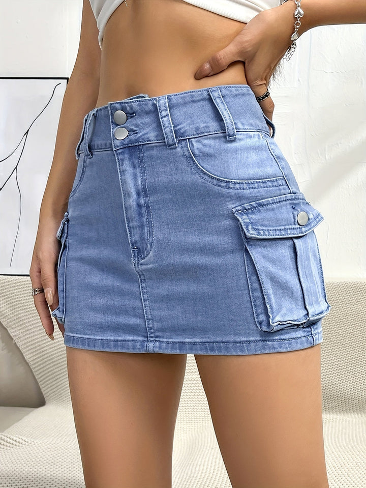 Trendy high waist mini skirt for women, featuring cargo style pockets, great for versatile street fashion.