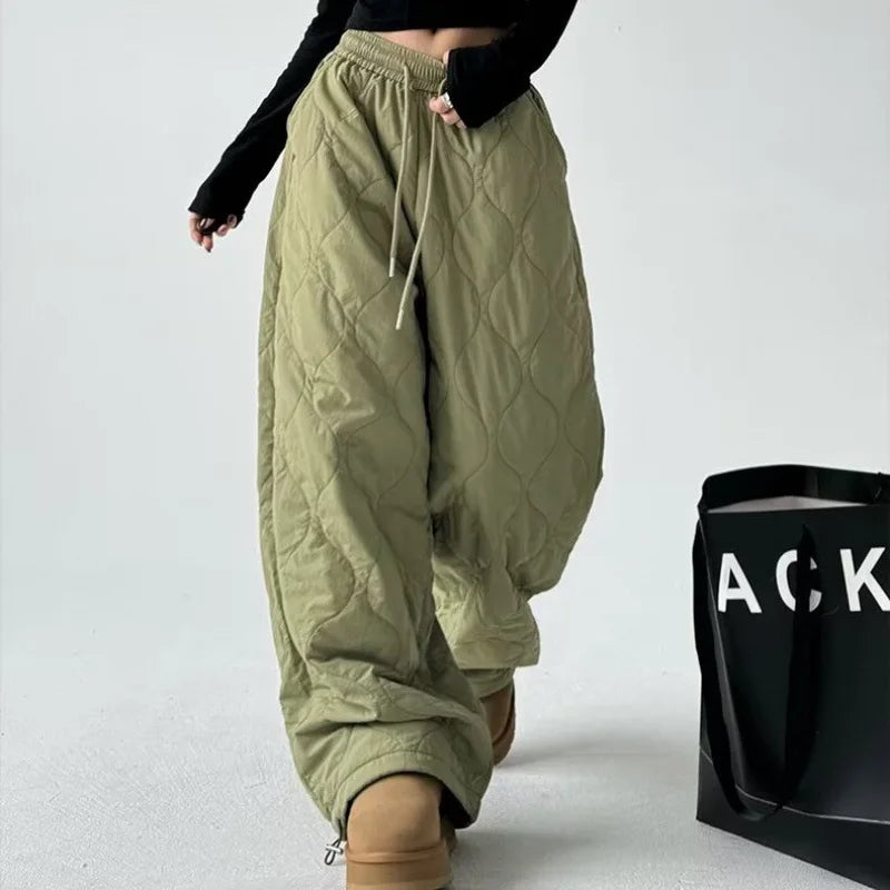 Women's soft & cozy high-waist wide-leg pants, perfect for comfortable everyday fashion and relaxed fit.