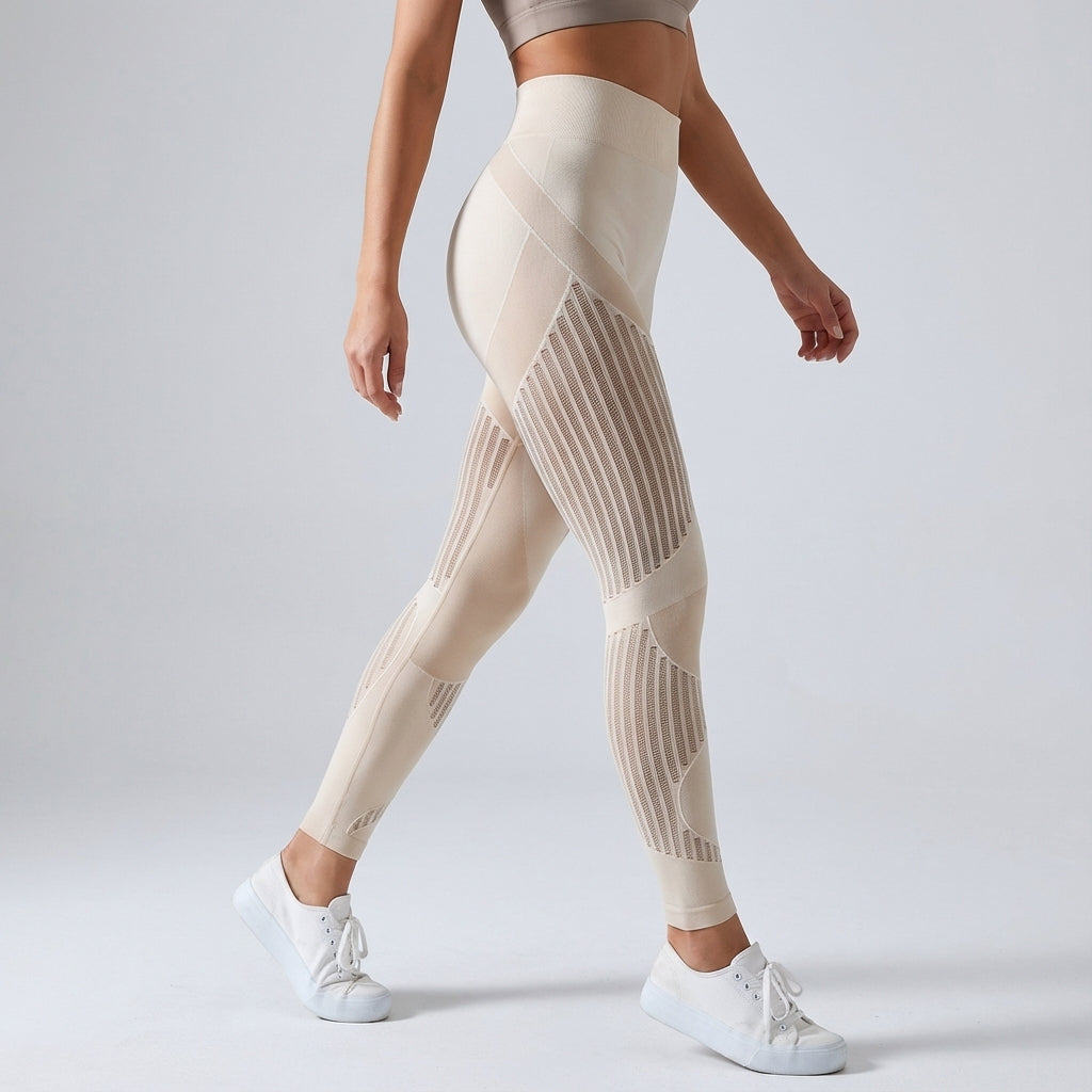 Athletic seamless high-waisted leggings in black, women's compression pants for activewear