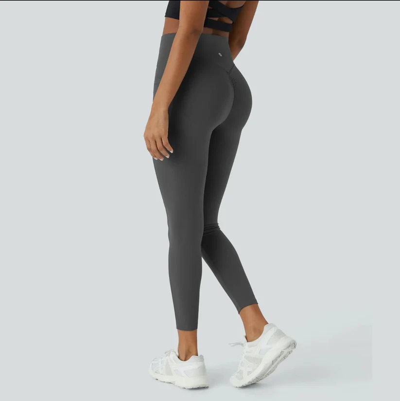Women's workout push-up leggings with high waist, providing an instant curve lift & support.