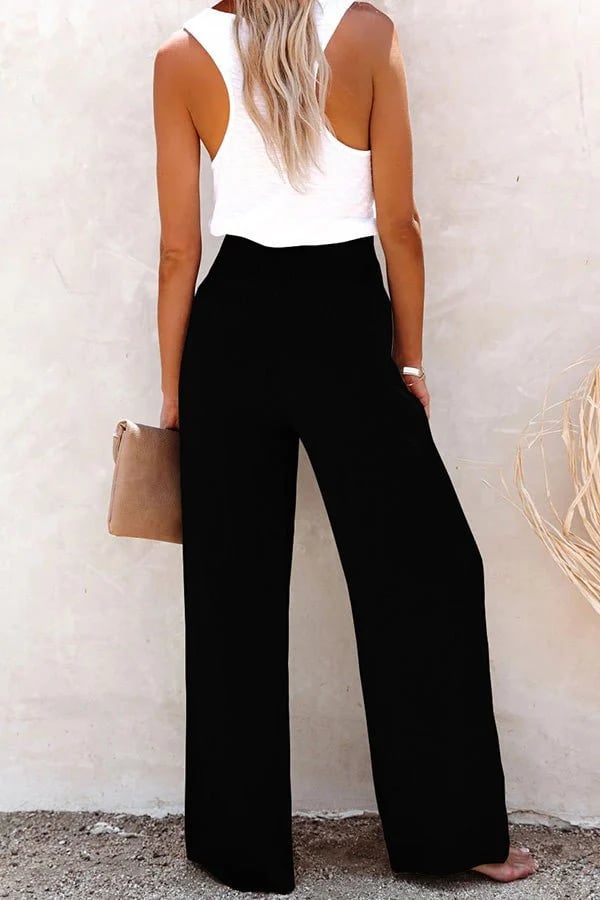 Comfortable women's high-waisted stretch pants, tailored for a flattering fit & all-day wear.