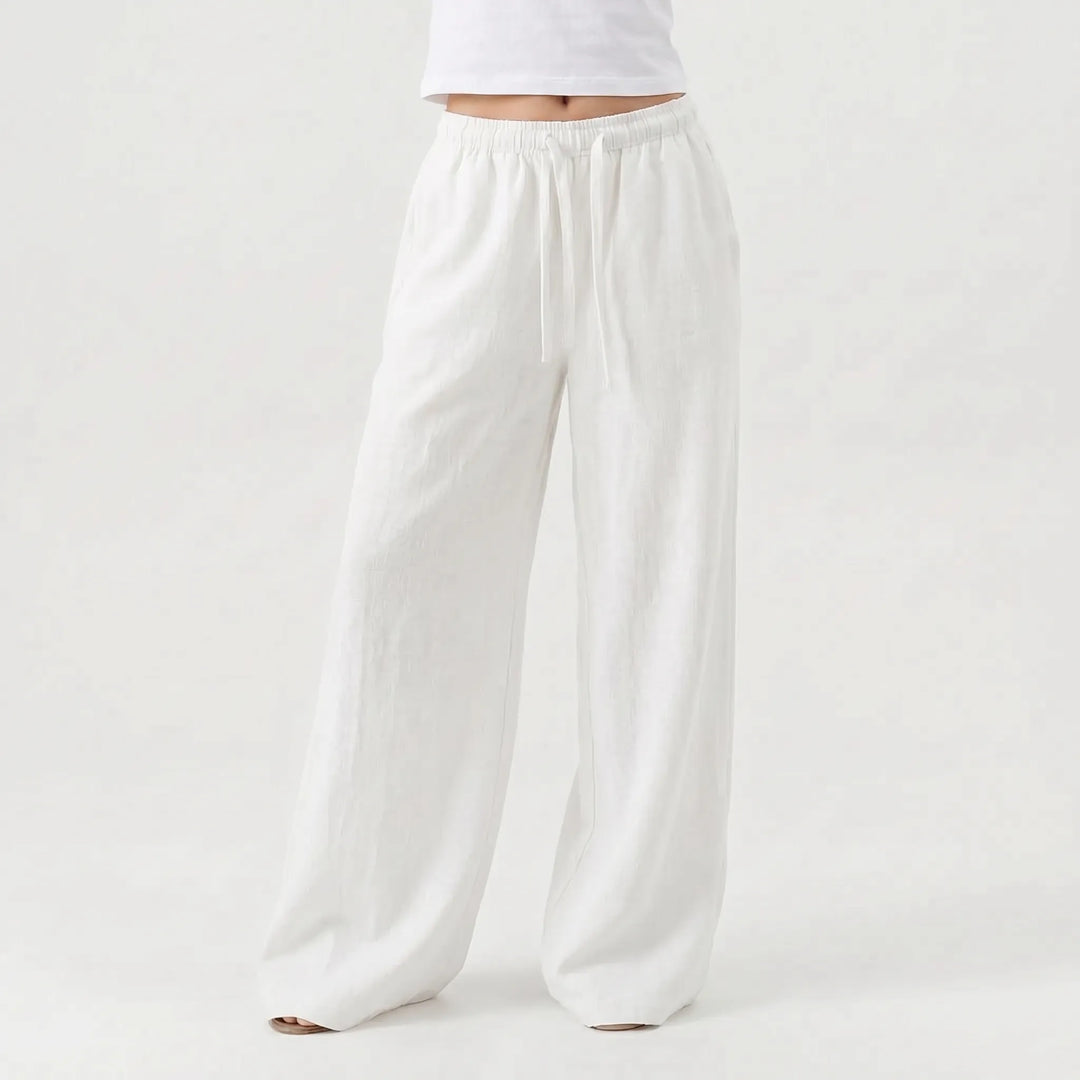 Relaxed fit women's wide-leg trousers, perfect for casual everyday wear and ultimate comfort in summer.