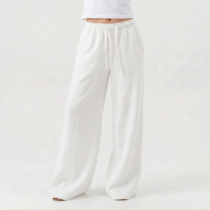 Relaxed fit women's wide-leg trousers, perfect for casual everyday wear and ultimate comfort in summer.