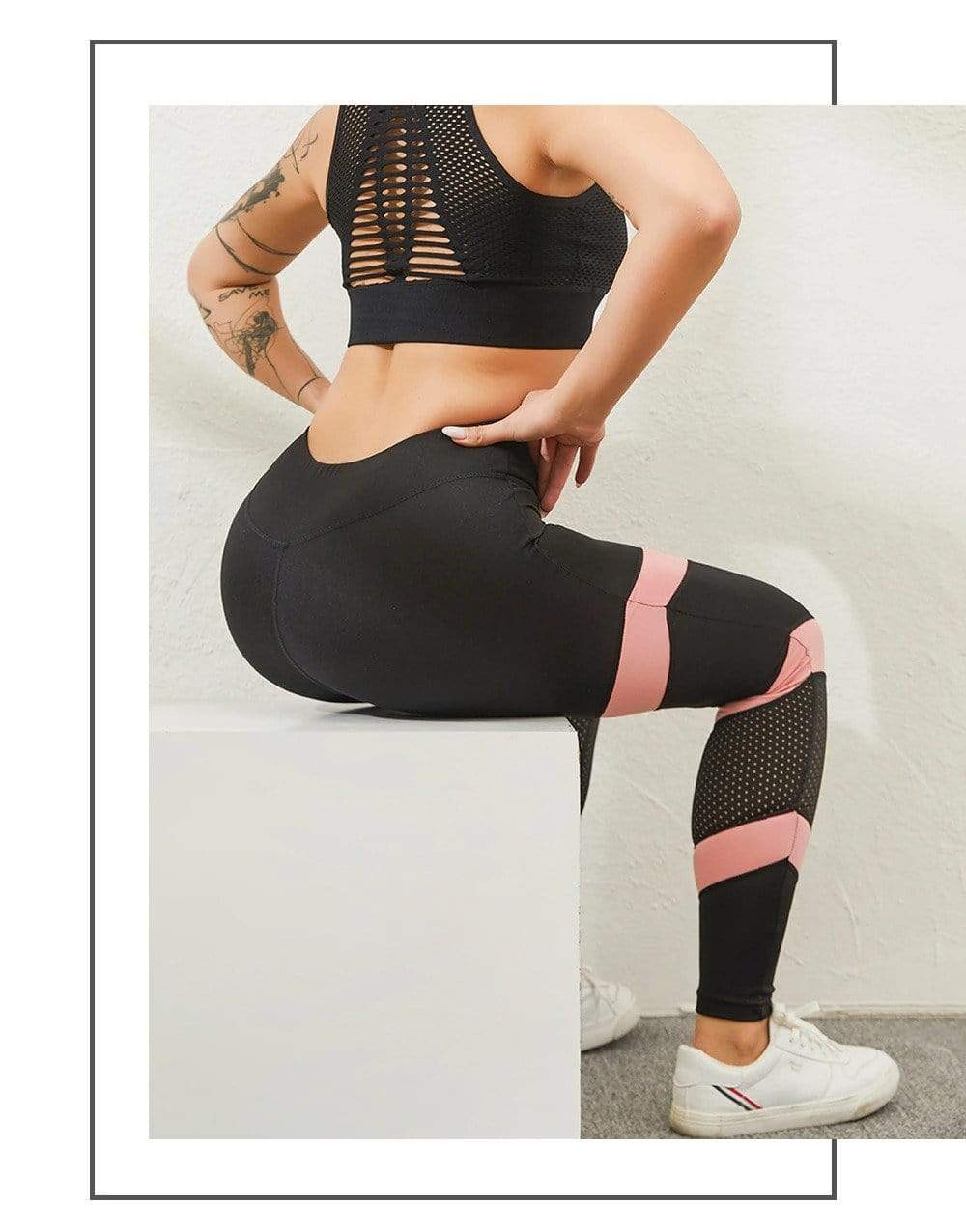 Athletic women's high-waisted leggings for yoga & fitness. Comfortable, sculpting activewear pants.