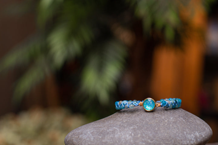 Blue quartz and opal bracelet for women, a stylish and spiritual adjustable gemstone accessory