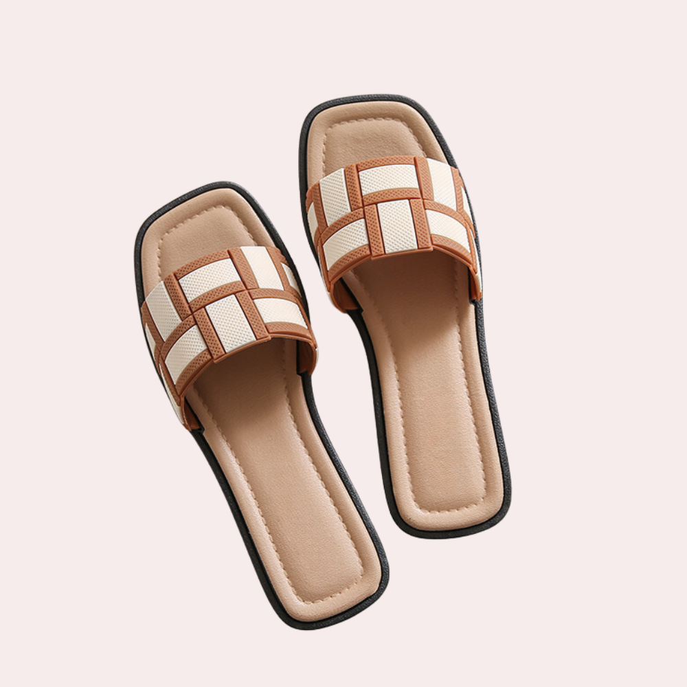 Stylish women's Isla everyday sandals, designed for ultimate comfort and versatile summer fashion.