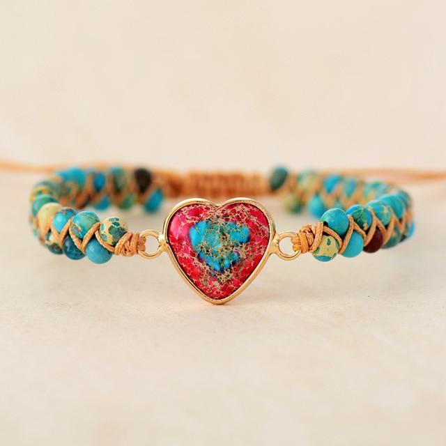 Detail of adjustable clasp on a women's Amélie Jasper crystal bracelet, ensuring comfortable fit