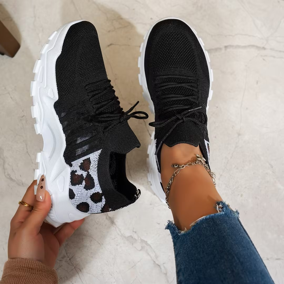 Women's super comfortable orthopedic lace-up sneakers, designed for ultimate foot support.