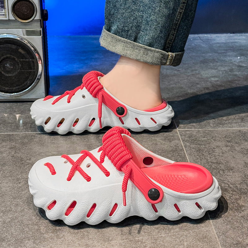 Casual women's laced clogs with adjustable laces. Comfortable, lightweight, and perfect for summer style.
