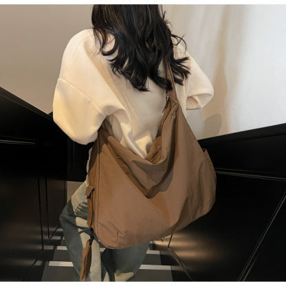 Convenient women's casual bag, large capacity hobo shoulder bag, durable & chic.