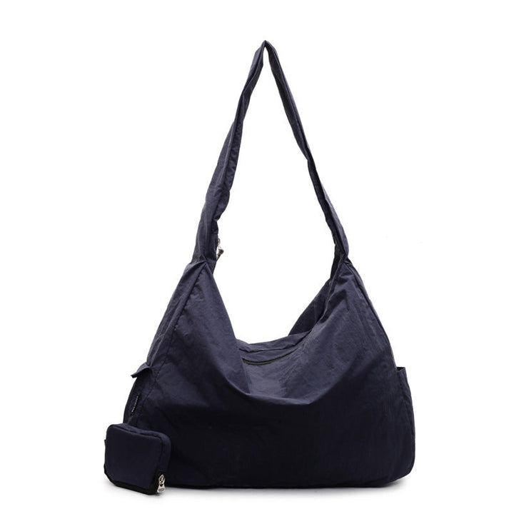 Stylish women's large crossbody bag, perfect fashion accessory for everyday convenience.