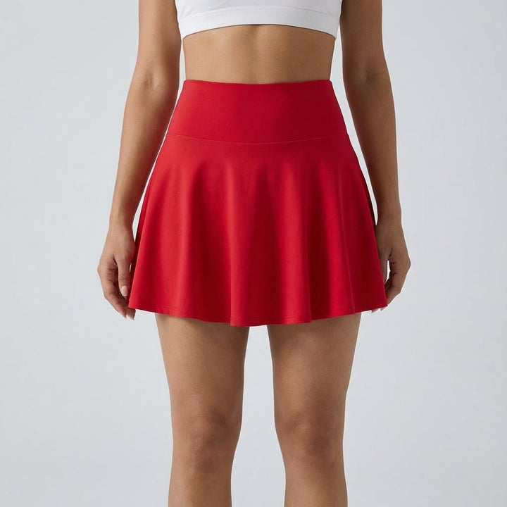 Women's athletic skirt, lightweight and sporty, perfect for staying active and comfortable