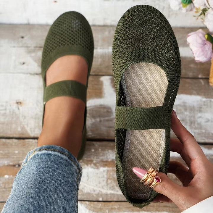 Women's lightweight barefoot walking shoes, flexible for natural comfort & movement.