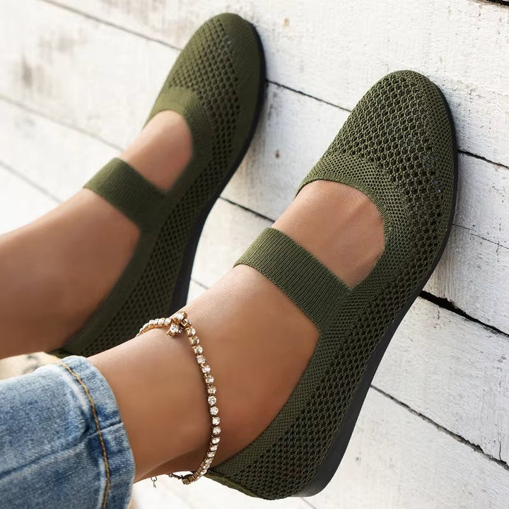 Flexible minimalist women's shoes, designed for comfortable barefoot walking & everyday wear.