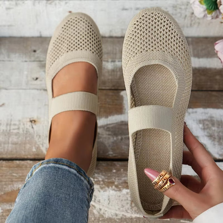 Comfortable women's flexible shoes, perfect for natural barefoot walking & daily activities.