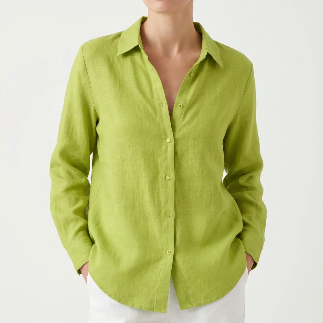 Comfortable & stylish women's summer top, perfect for everyday wear. Lightweight casual blouse.