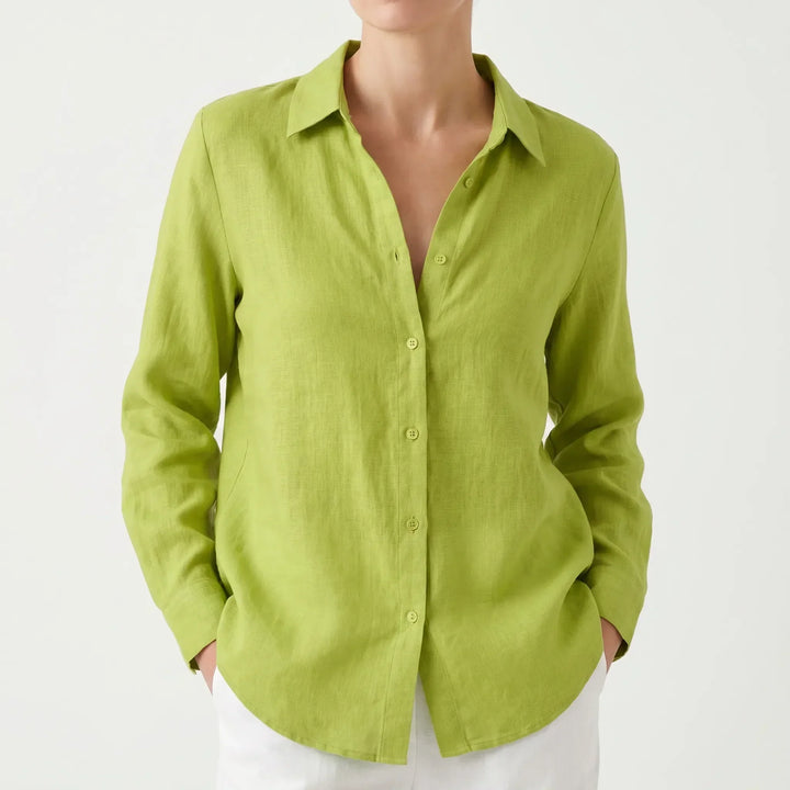 Comfortable & stylish women's summer top, perfect for everyday wear. Lightweight casual blouse.