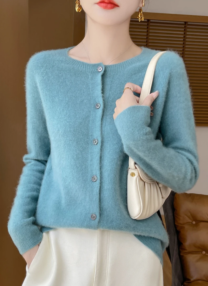 Soft, cozy knit women's cardigan. Lightweight, long sleeve comfort wear, ideal for everyday versatile fashion.