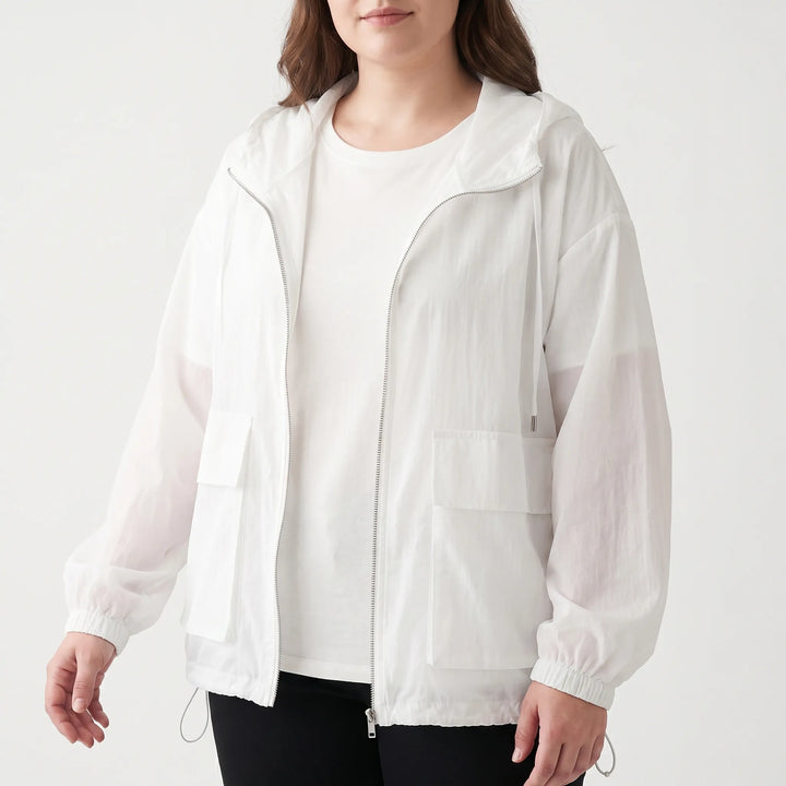 Stay comfortable in this women's lightweight hooded running jacket. Full zip, perfect for active outdoor workouts.